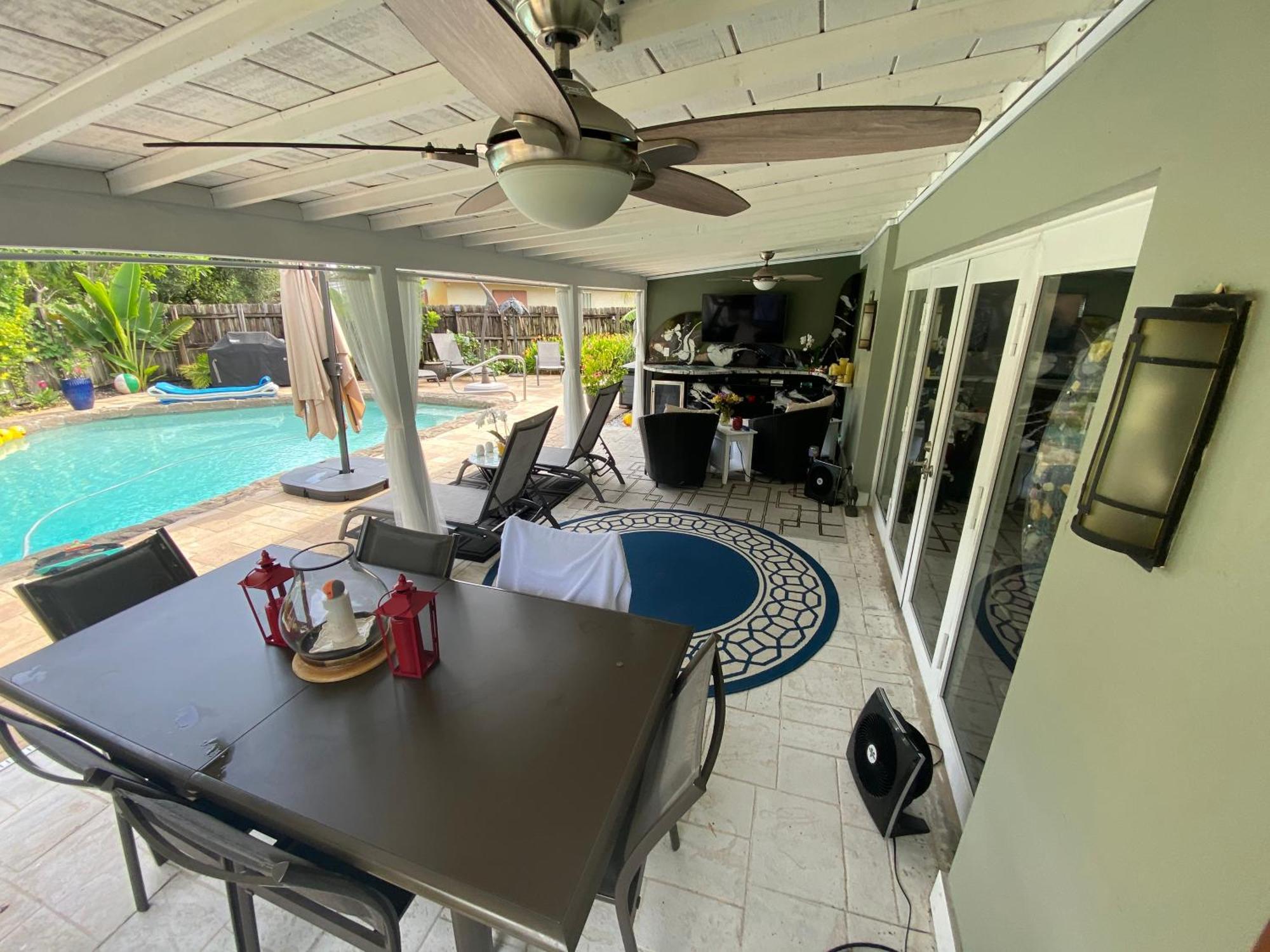 Wilton Manors A Mens Oasis Bed & Breakfast Exterior foto